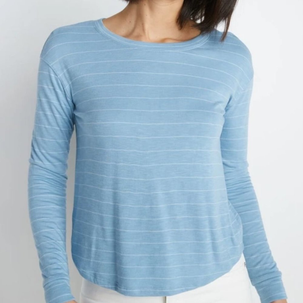 Marine Layer Blue Striped Saddle Crew Size S